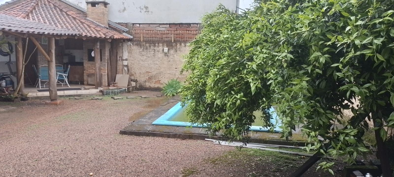 Casa 133m2  com piscina 3 dormitórios e 1 vaga Cachoeirinha