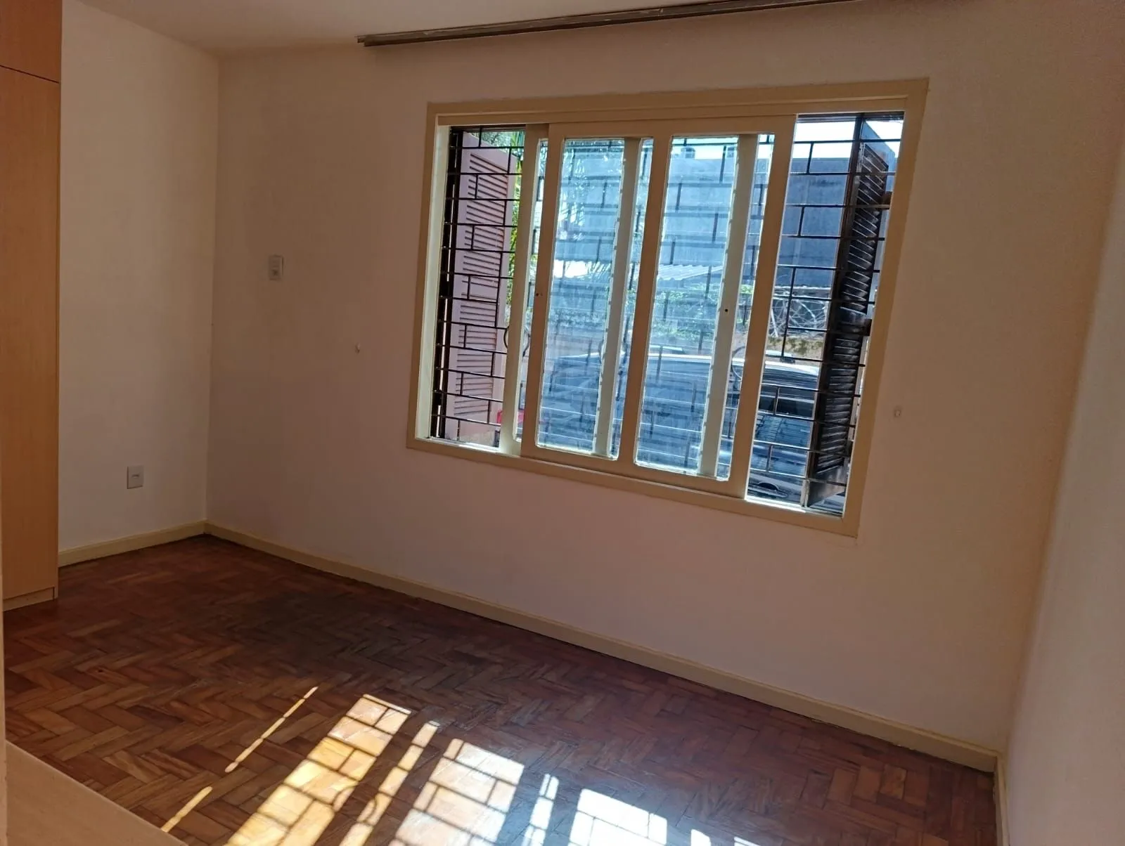 Apartamento, 2 dormitórios no bairro Praia de Belas em Porto Alegre para Comprar