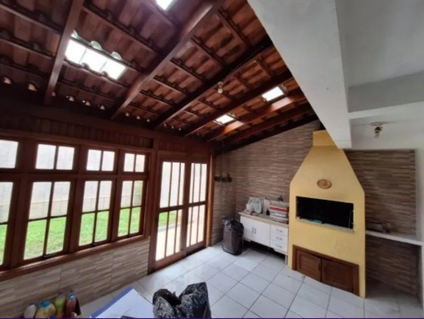 Casa, 3 dormitórios no bairro Serraria em Porto Alegre para Comprar