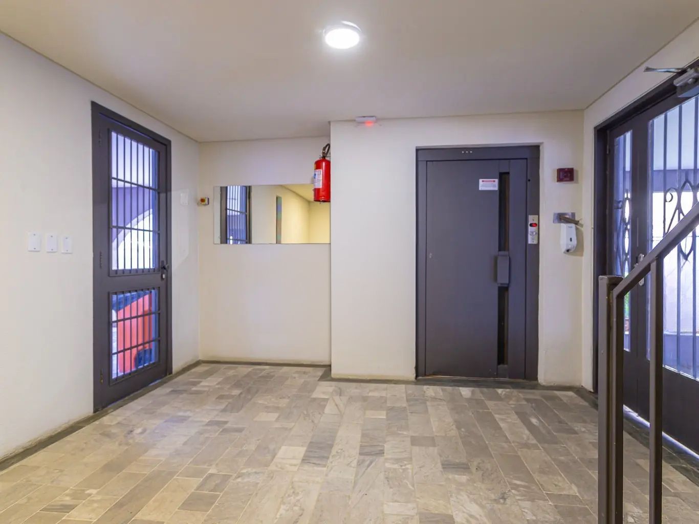 Apartamento à venda com 3 quartos, 82m² - Foto 27