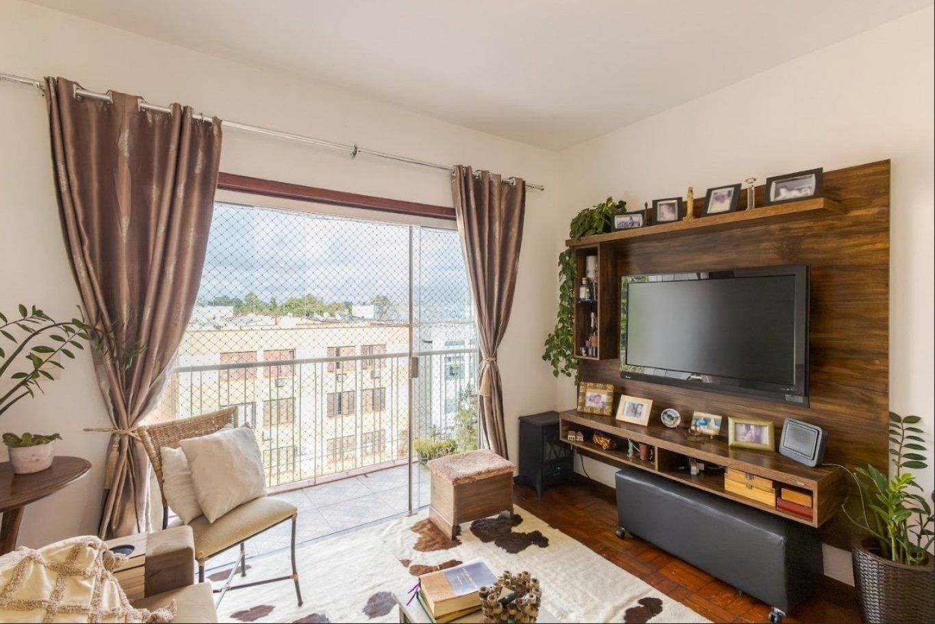 Apartamento com 3 dormitórios no Bairro Marechal Rondom em canoas.