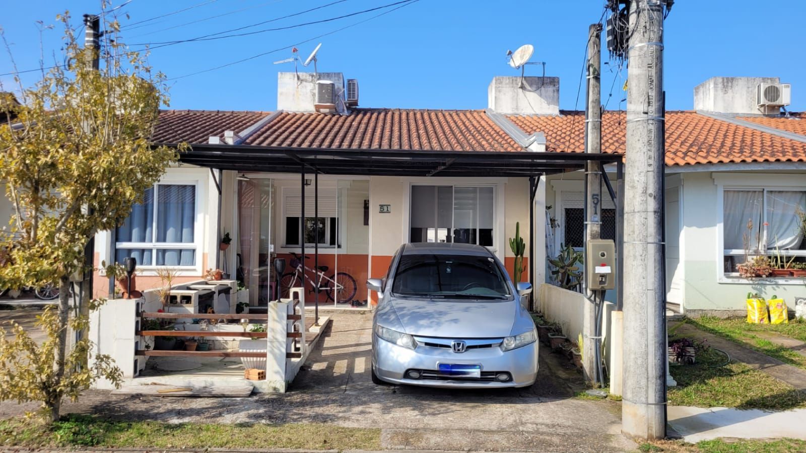 Casa em condomínio a venda 2 quartos e vaga coberta