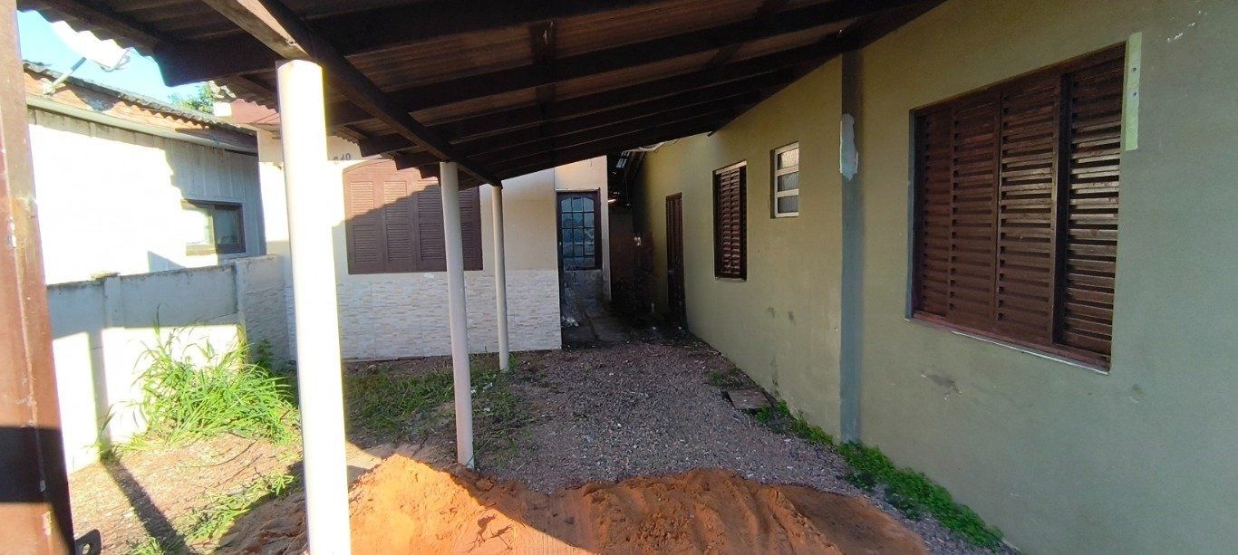 Casa de 456m² com 6 dormitórios em Canoas