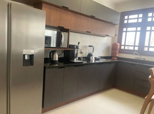 Casa à venda com 3 quartos, 285m² - Foto 7
