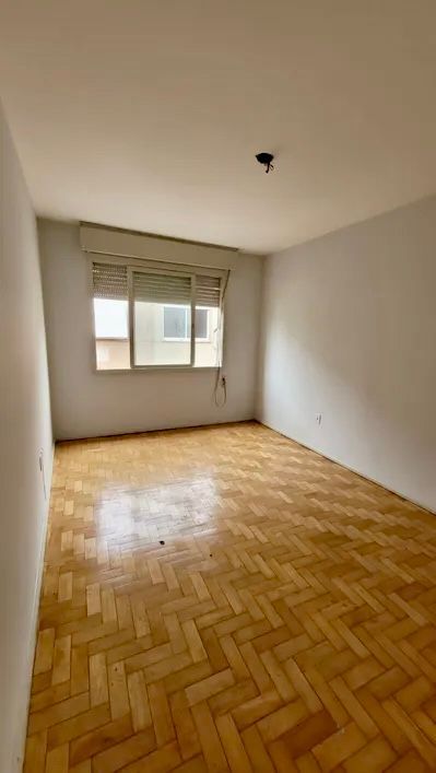 APARTAMENTO, 2 DORMITÓRIOS NO BAIRRO AZENHA EM PORTO ALEGRE PARA COMPRAR