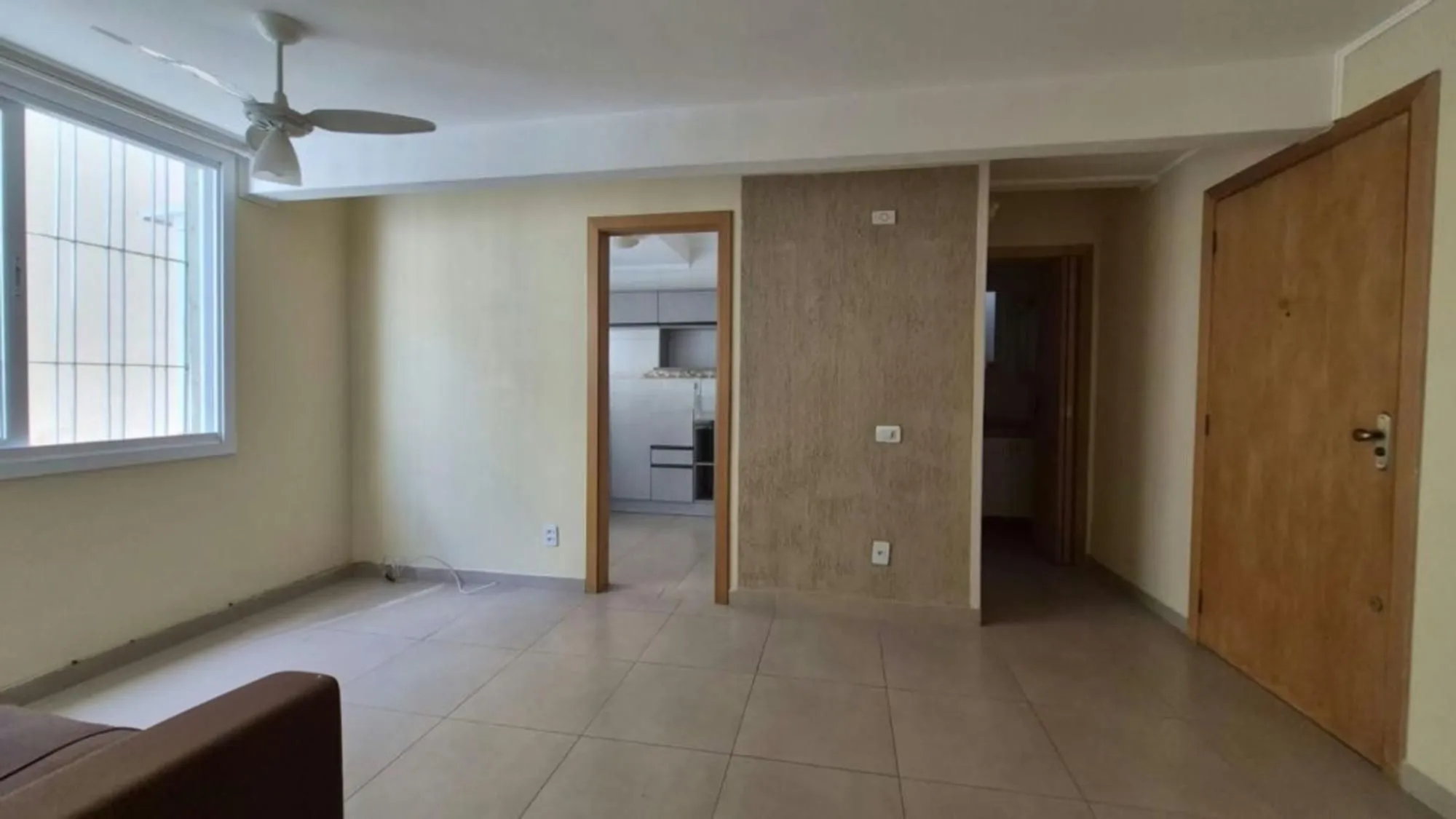 Apartamento, 1 dormitório no bairro Santo Antônio em Porto Alegre para Comprar