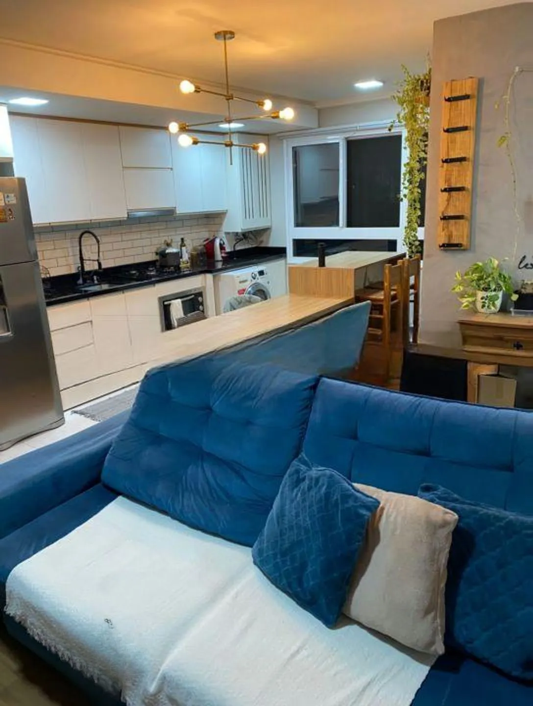 Apartamento, 2 dormitórios no bairro Fátima em Canoas para Comprar