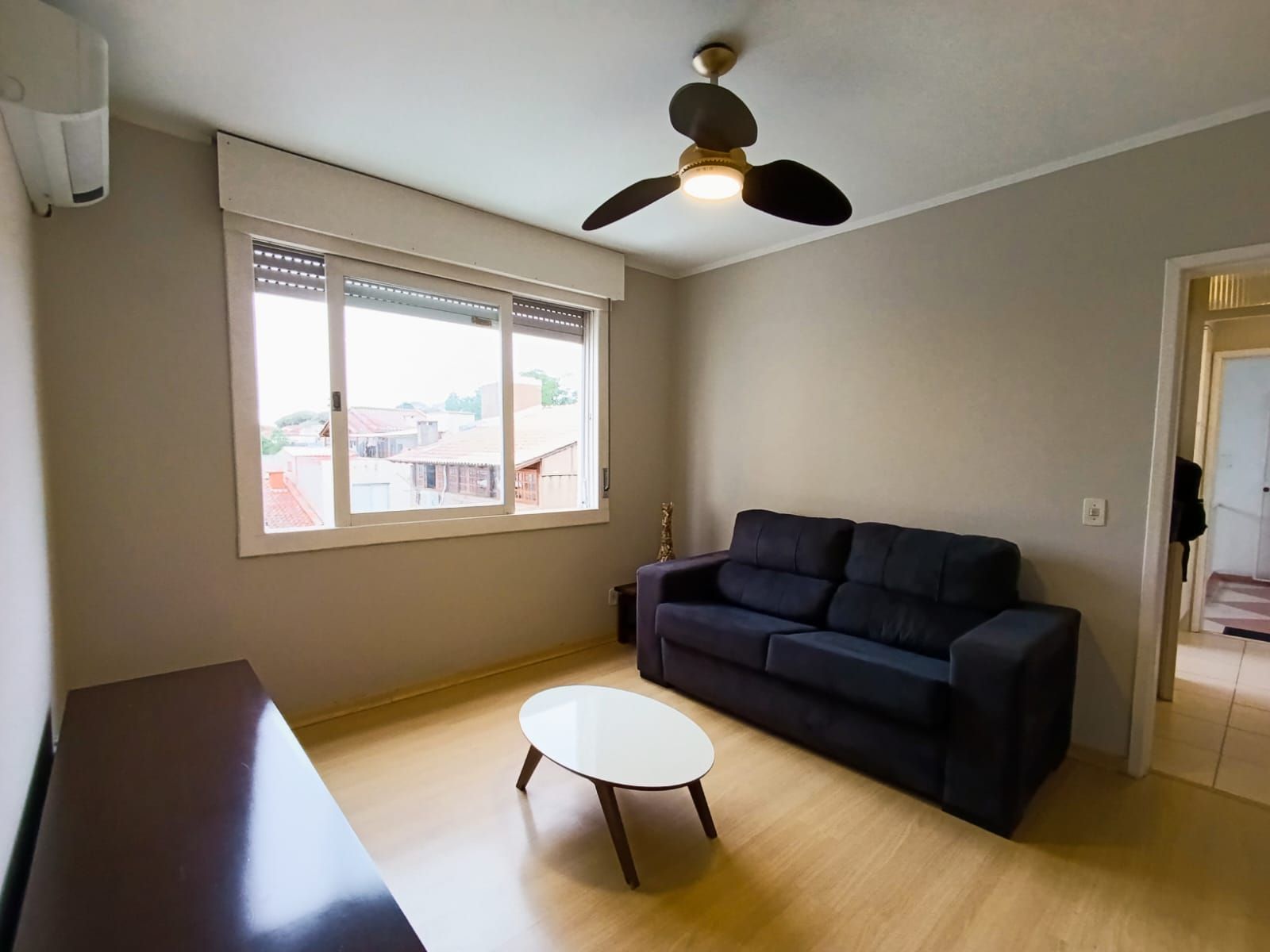 Apartamento semi mobiliado de 1 quarto e 1 vaga coberta no bairro Higienópolis