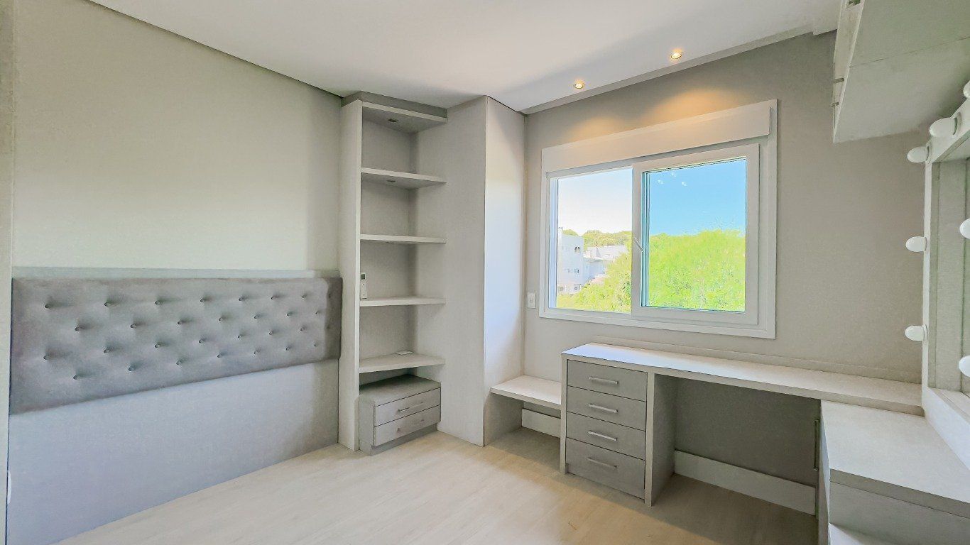 Casa de Condomínio à venda com 3 quartos, 234m² - Foto 29