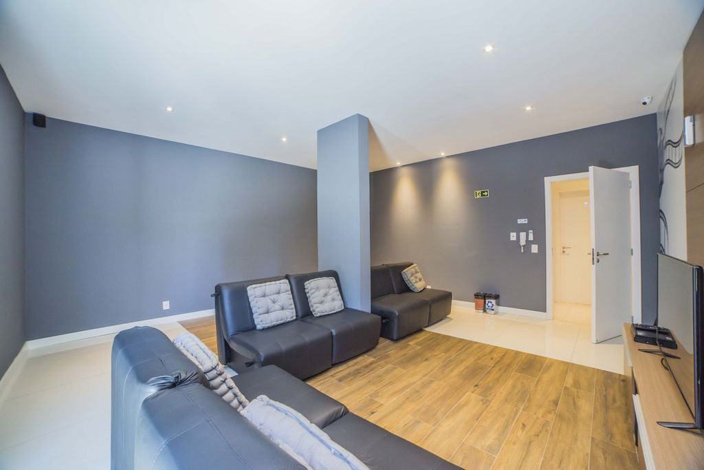 Apartamento à venda com 2 quartos, 64m² - Foto 35