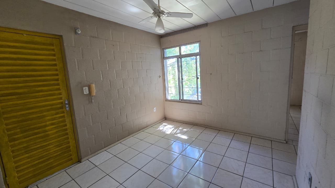 Apartamento com 2 quartos e portaria 24hr no bairro Lomba do Pinheiro