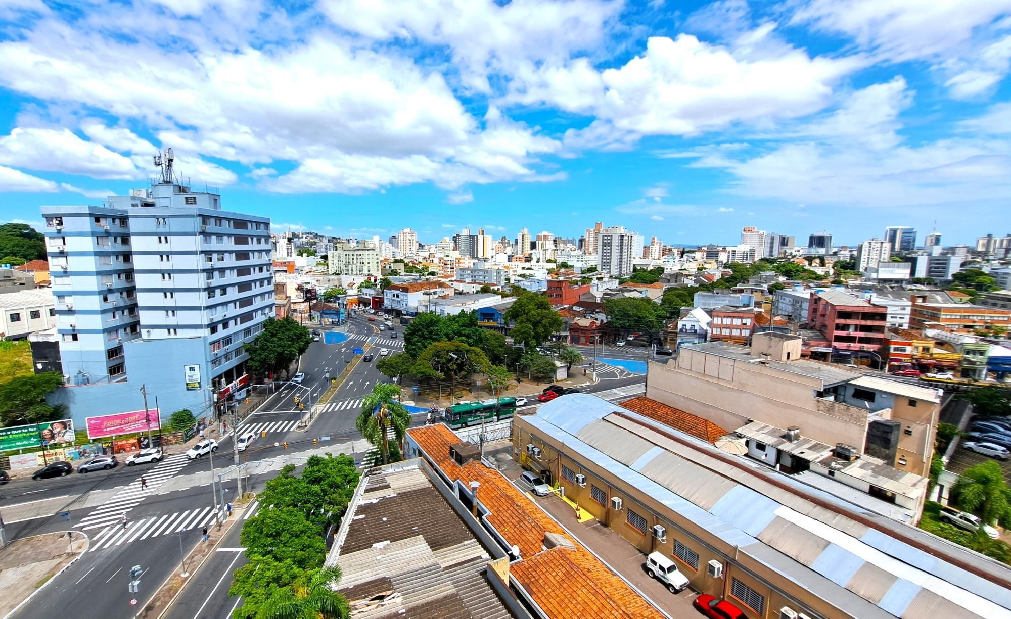 Apartamento 3 quartos/dormitórios, Bairro Azenha em Porto Alegre RS