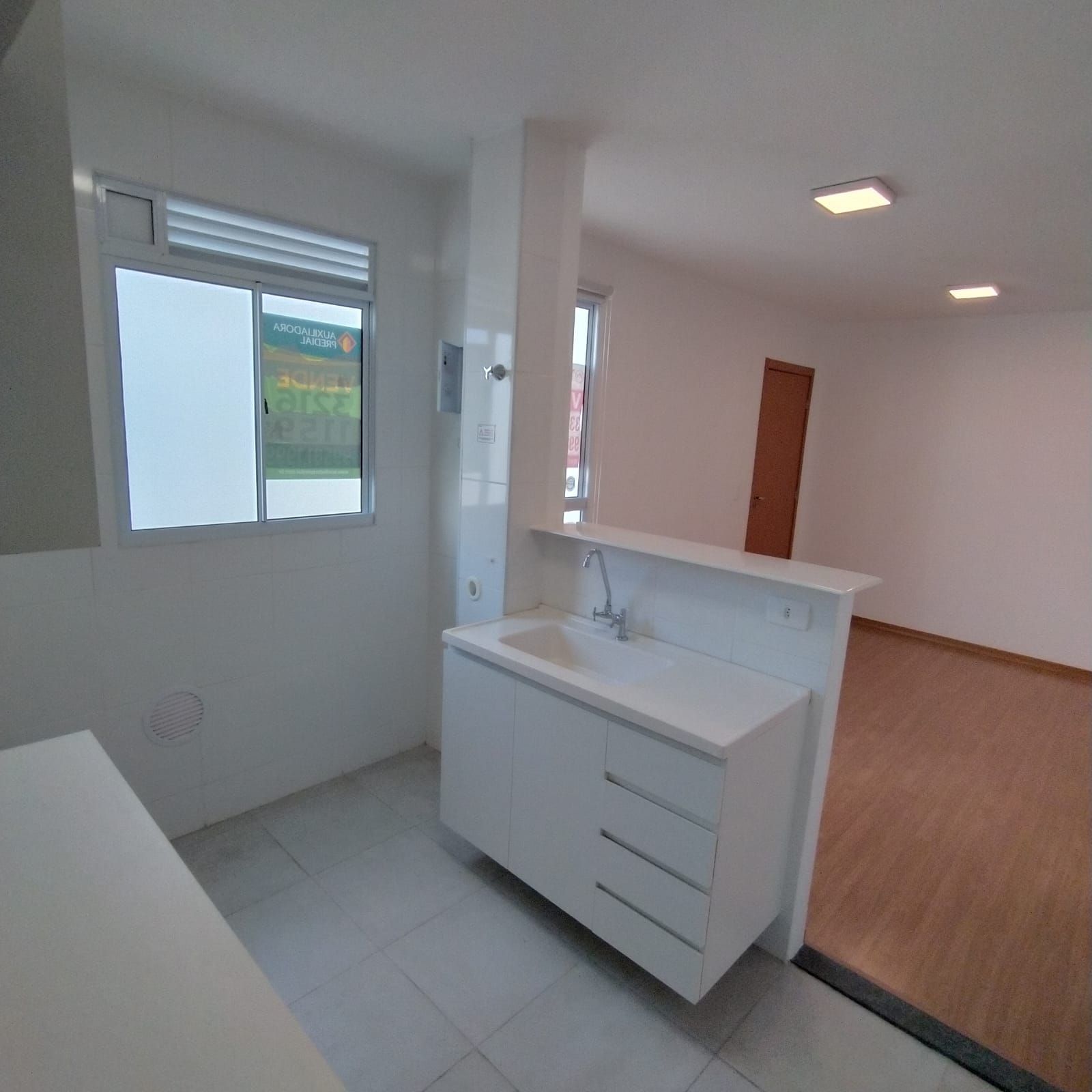 Apartamento Aconchegante, Reformado e Bem Localizado