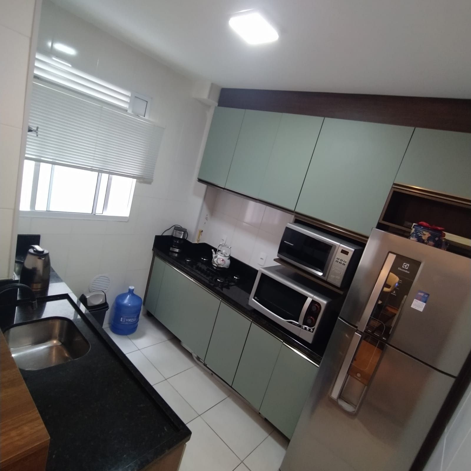 Apartamento de 2 dormitórios, mobiliado, com vaga exclusiva de estacionamento — foto 4