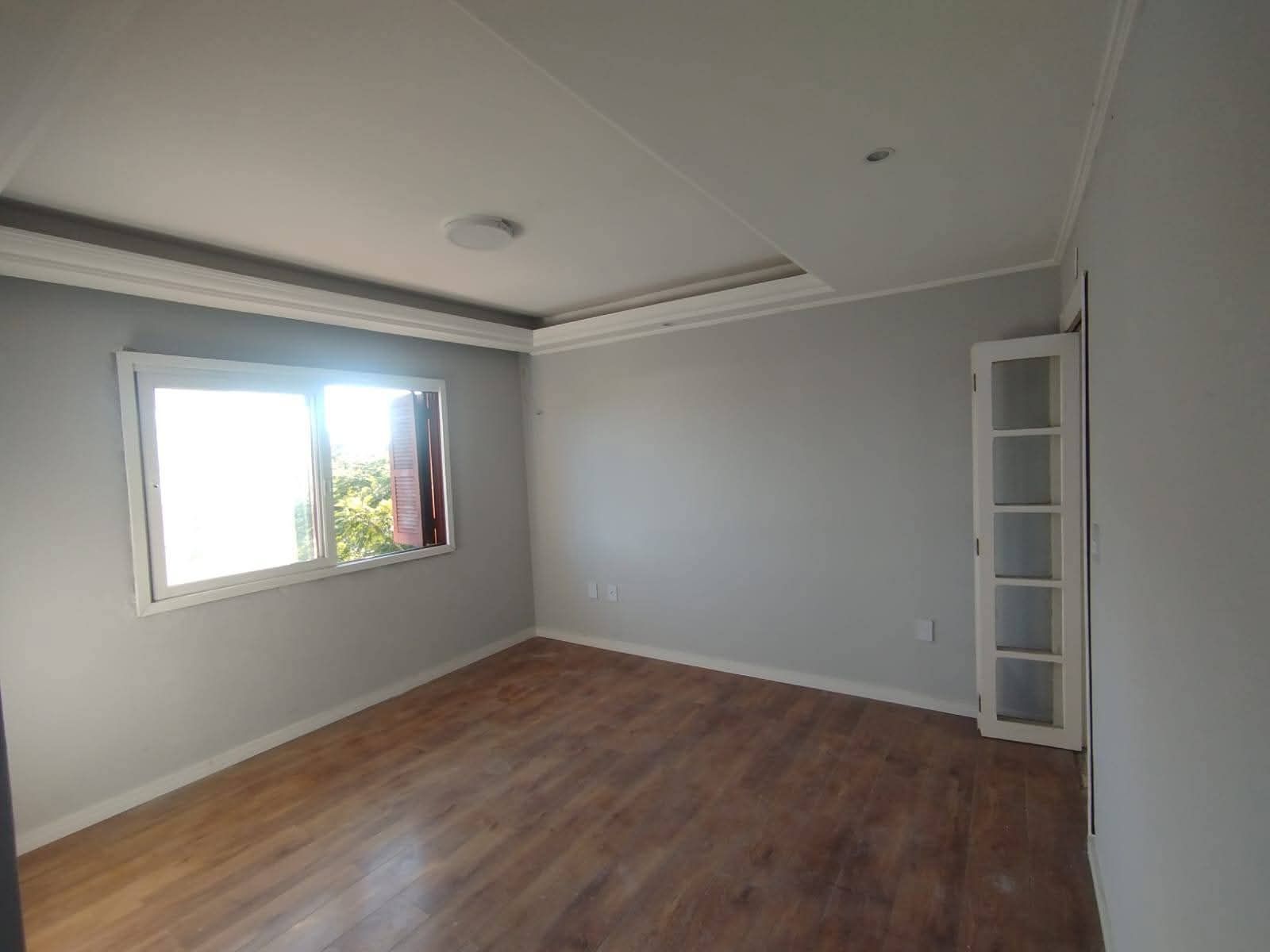 Apartamento, 2 dormitórios no bairro Restinga em Porto Alegre para Comprar