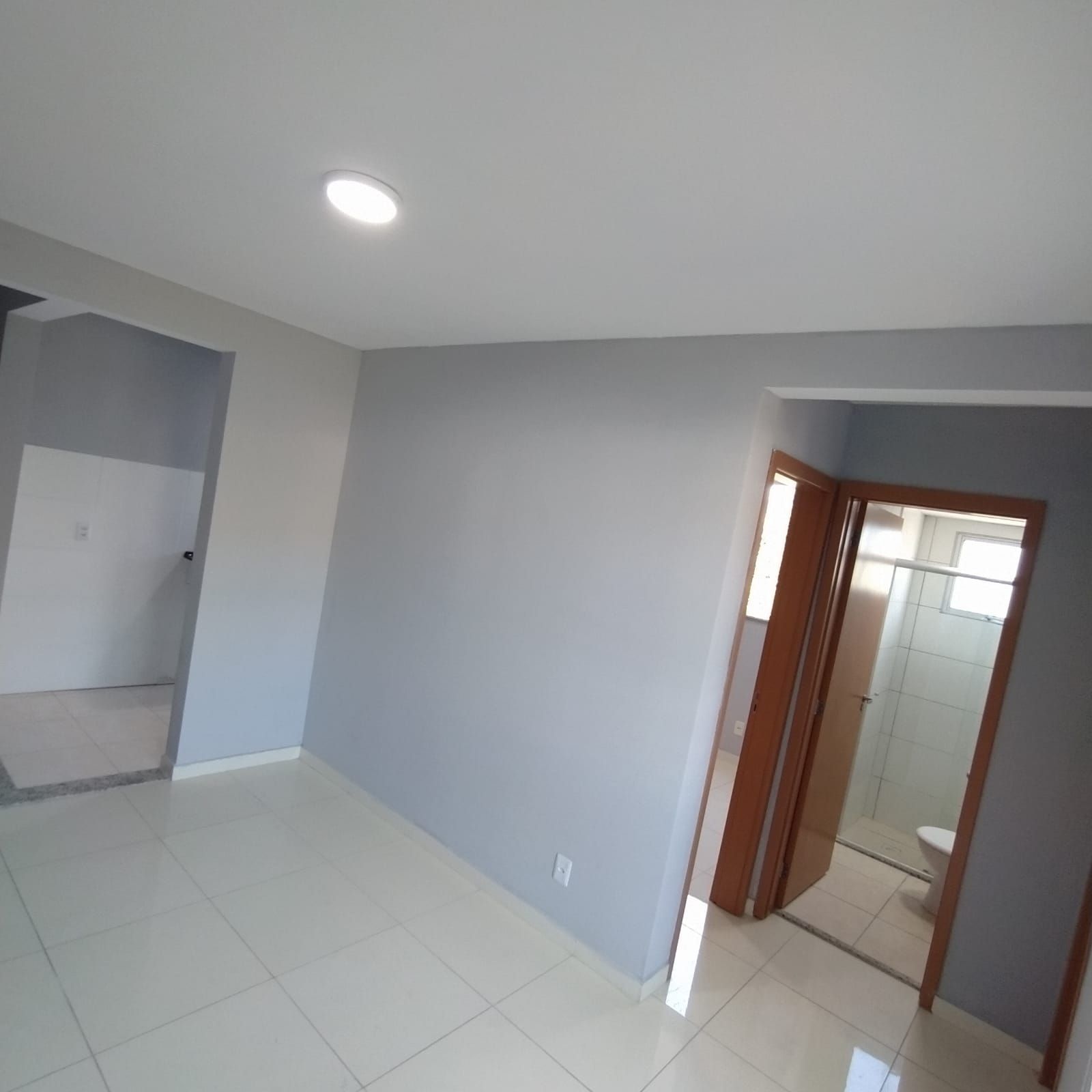 Apartamento 2 dormitórios, sacada e vaga exclusiva na Av Protasio Alves — foto 4