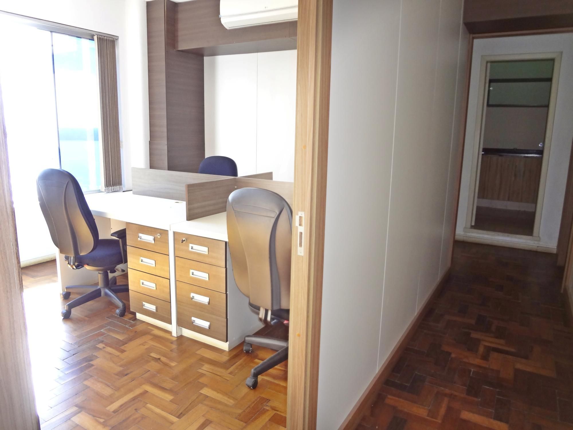 Conjunto Comercial-Sala à venda com 4 quartos, 81m² - Foto 8