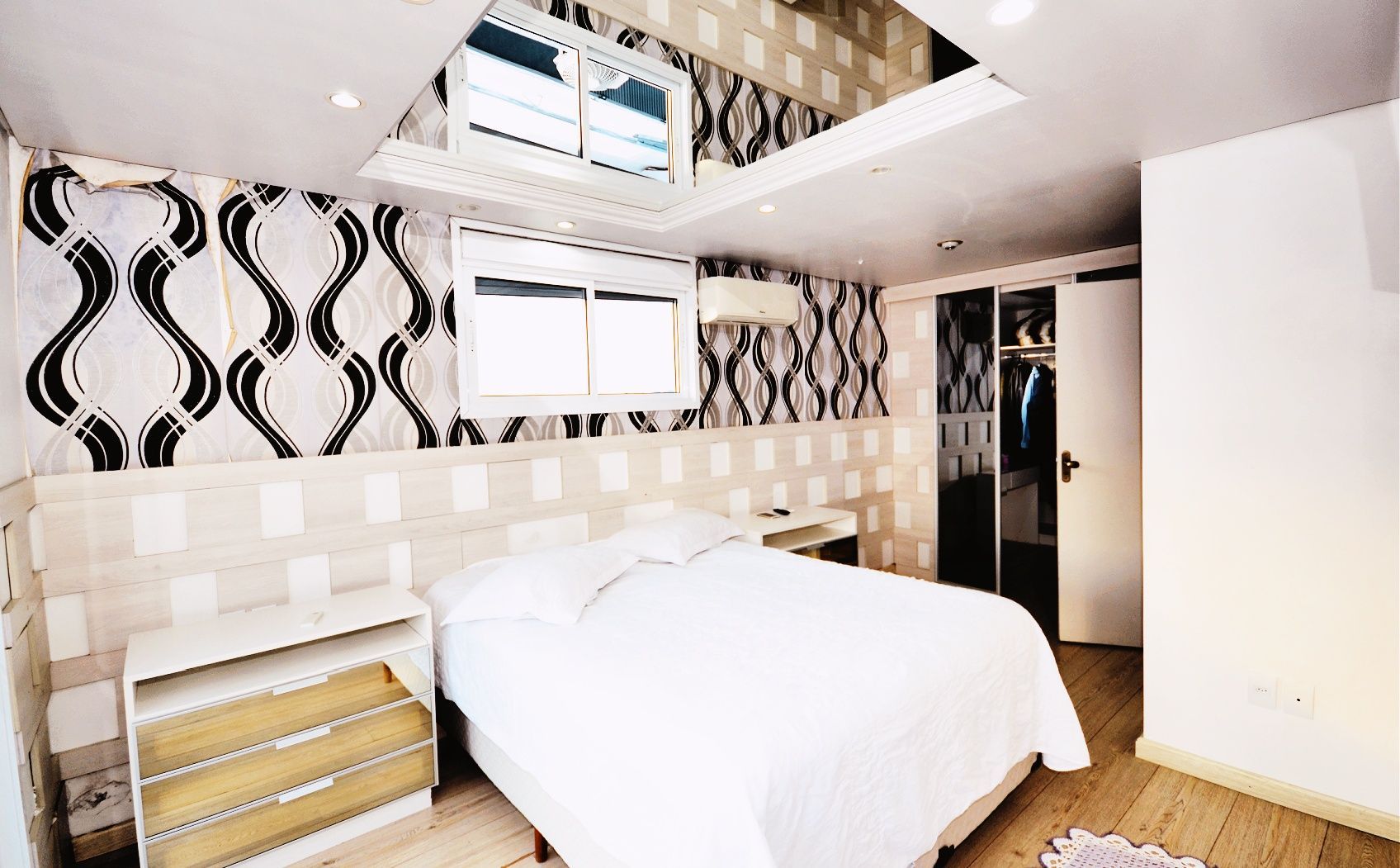 Casa de Condomínio à venda com 3 quartos, 300m² - Foto 25