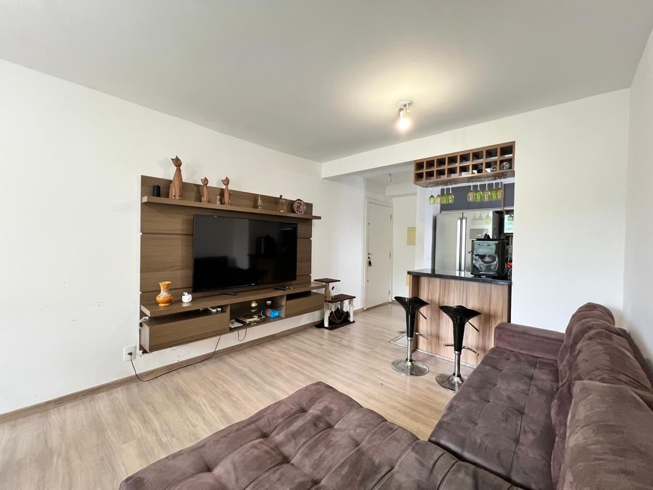 Apartamento 3 dormitórios, suíte e vista linda – Canto dos Pássaros, POA