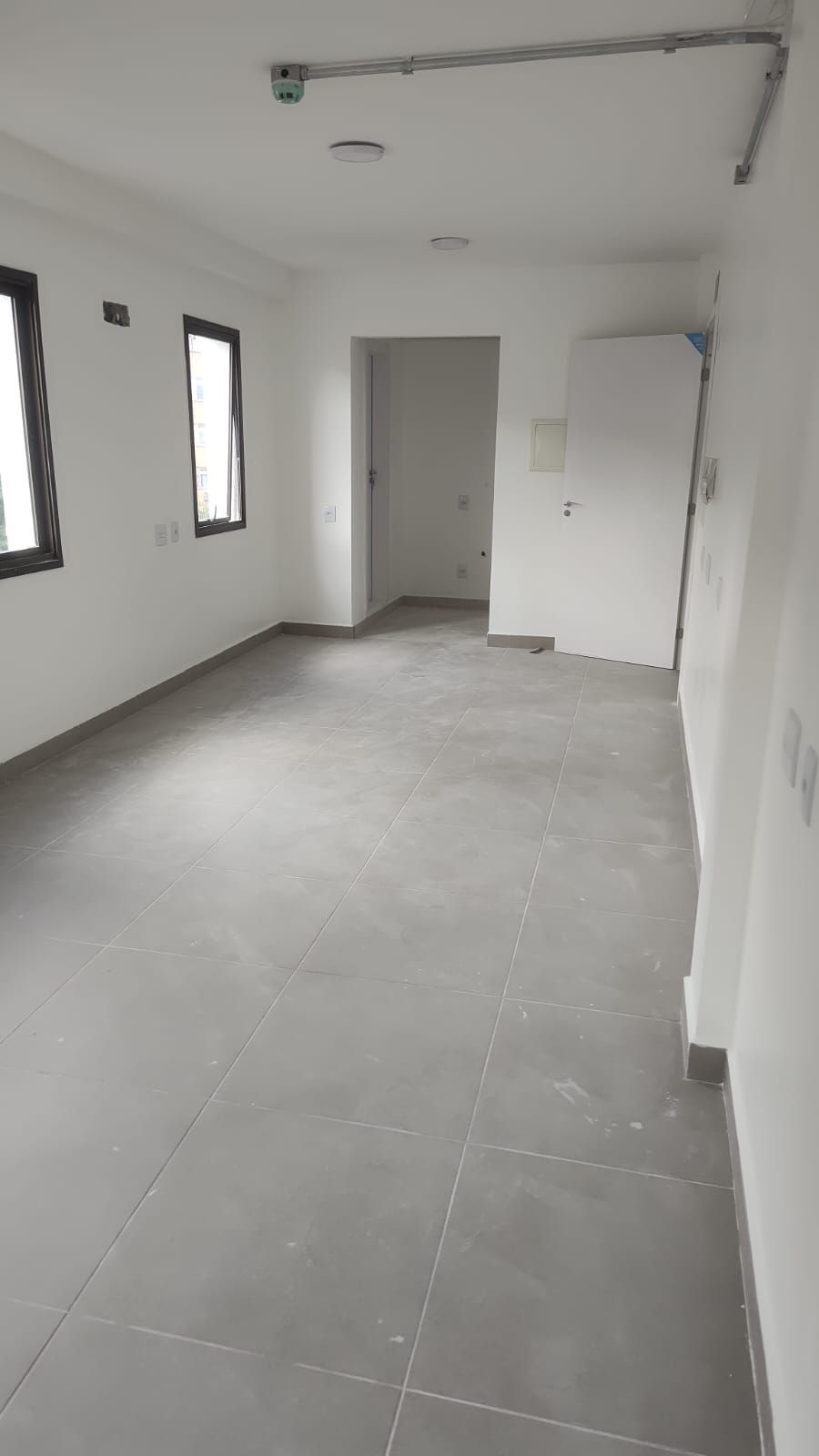 Conjunto Comercial-Sala à venda com 1 quarto, 34m² - Foto 8
