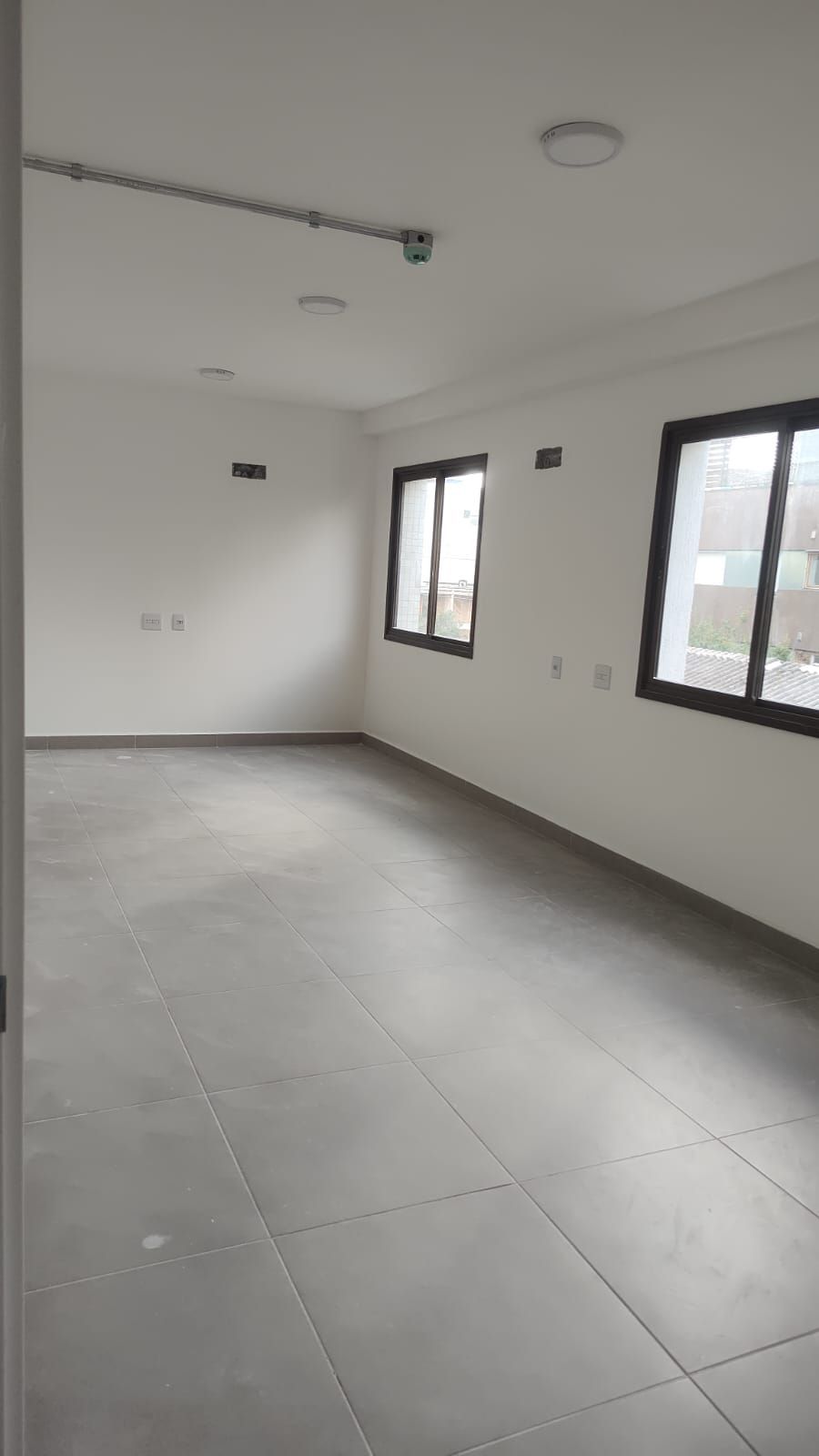 Conjunto Comercial-Sala à venda com 1 quarto, 34m² - Foto 12