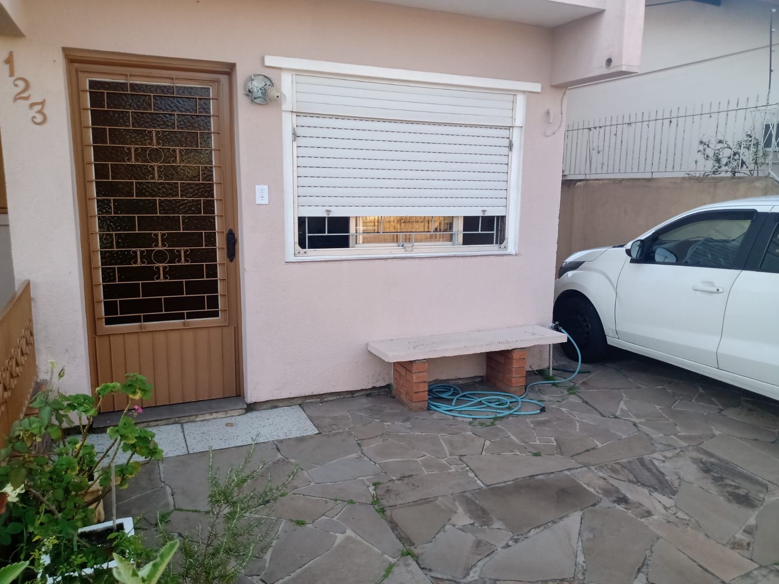 Casa à venda com 3 quartos, 72m² - Foto 3