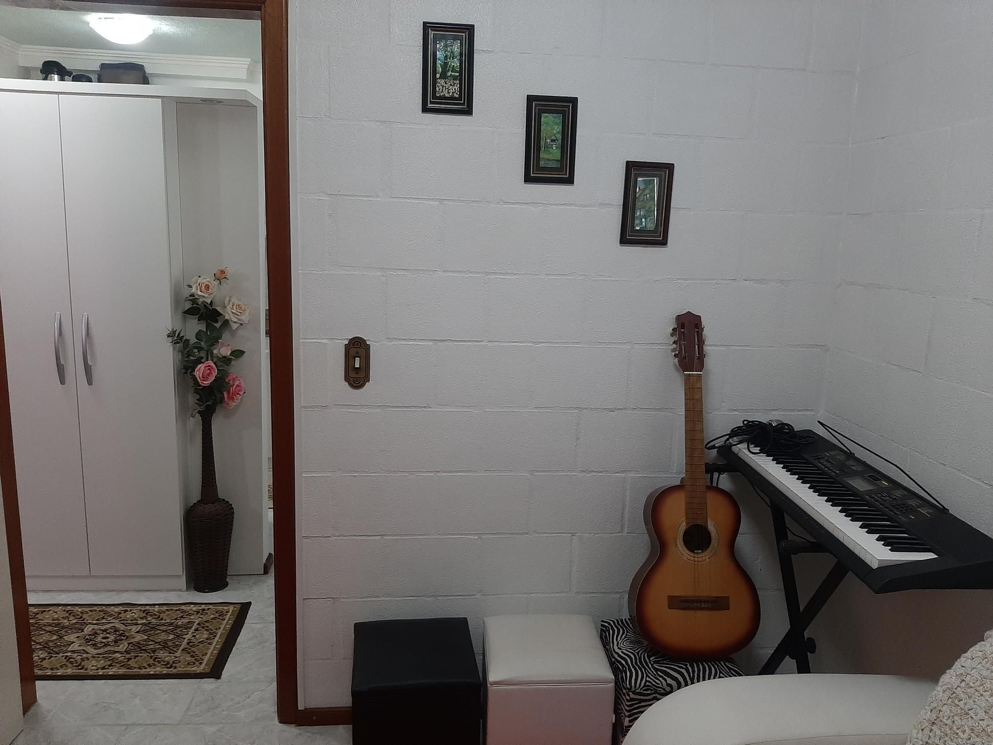 Apartamento à venda com 2 quartos, 38m² - Foto 8