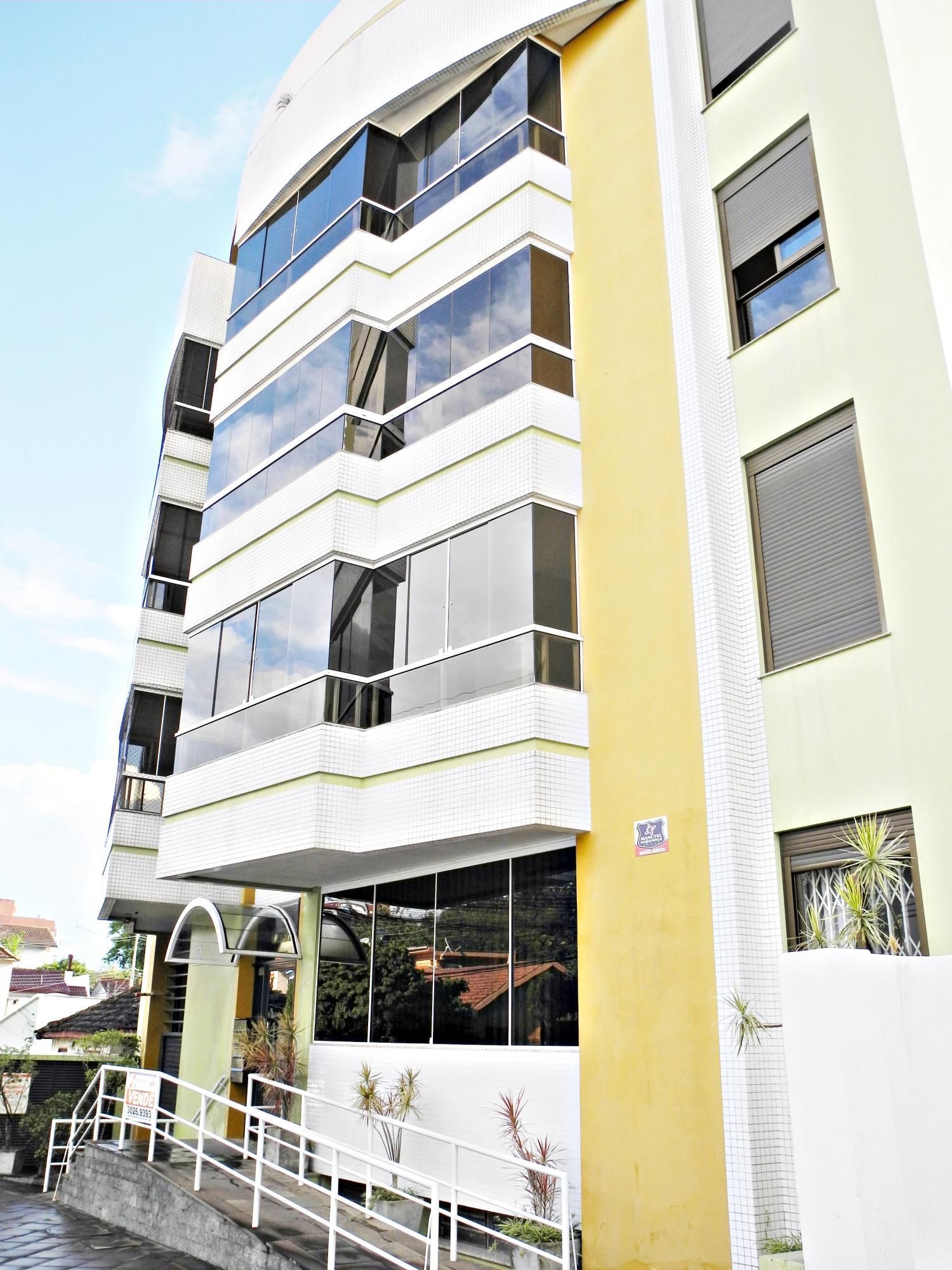 Apartamento, 3 quartos, 140 m² - Foto 1