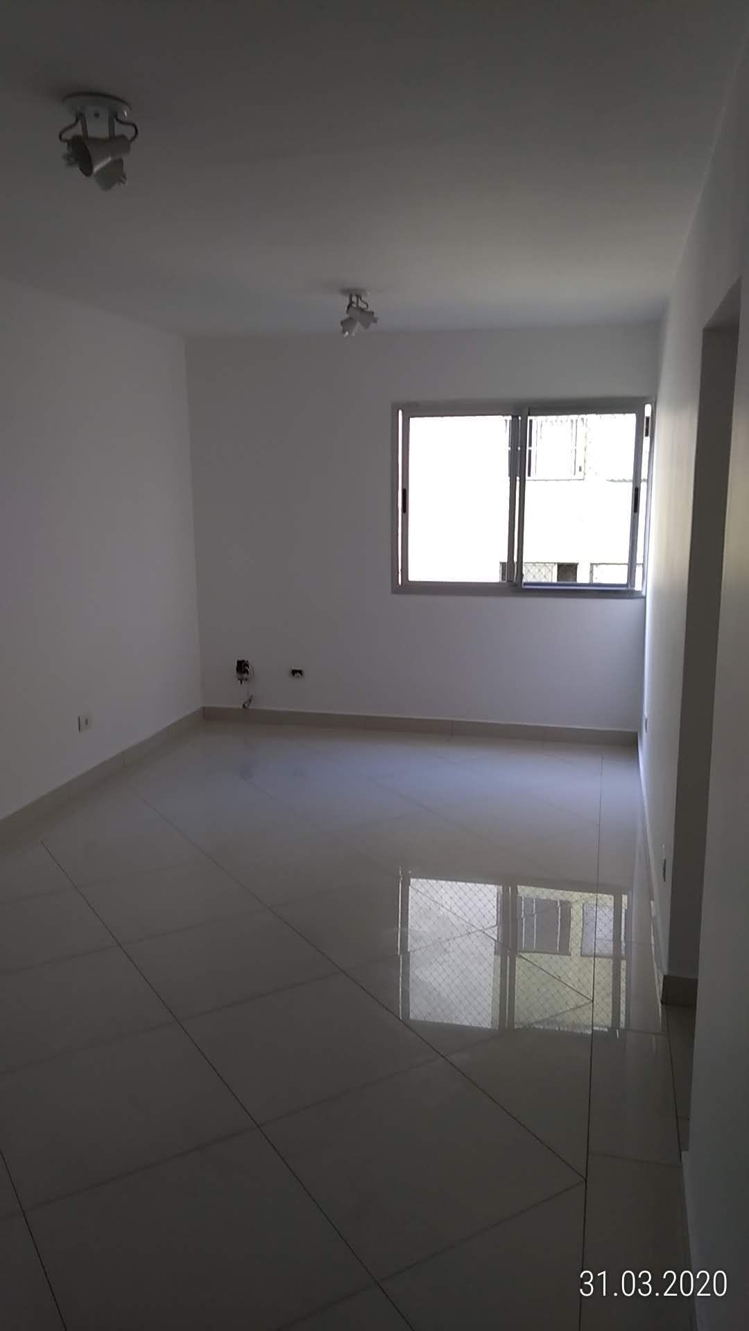 Apartamento para alugar com 3 quartos, 84m² - Foto 5