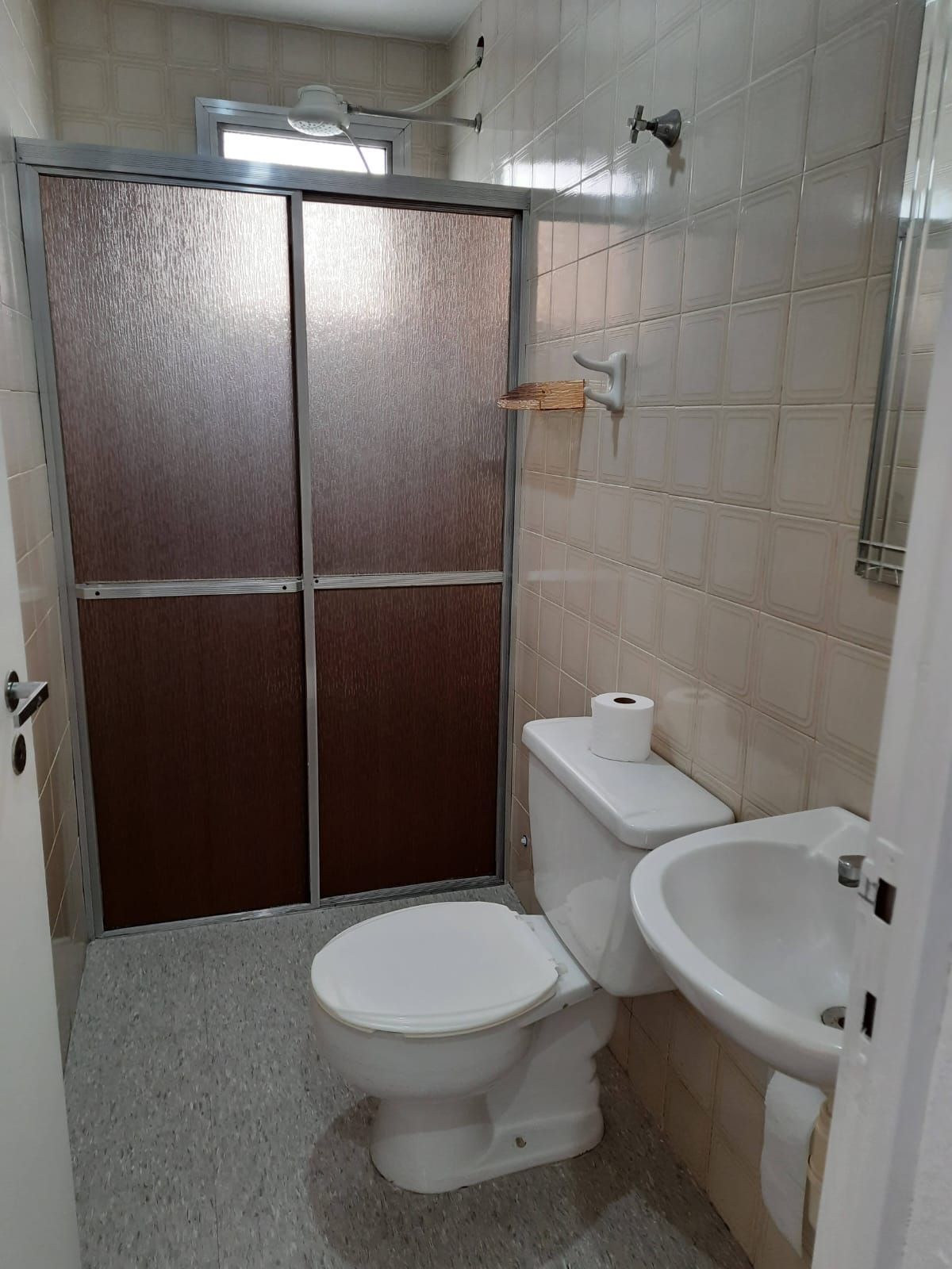 Apartamento para alugar com 2 quartos, 68m² - Foto 13