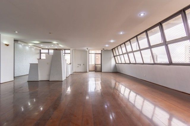 Apartamento à venda com 4 quartos, 280m² - Foto 2