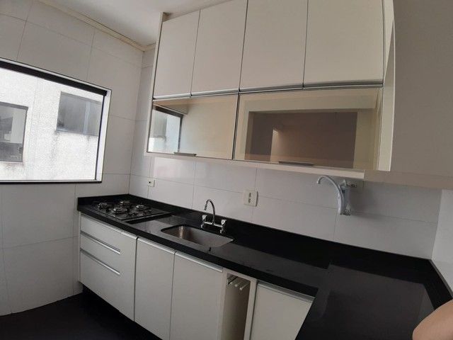 Apartamento para alugar com 3 quartos, 159m² - Foto 3