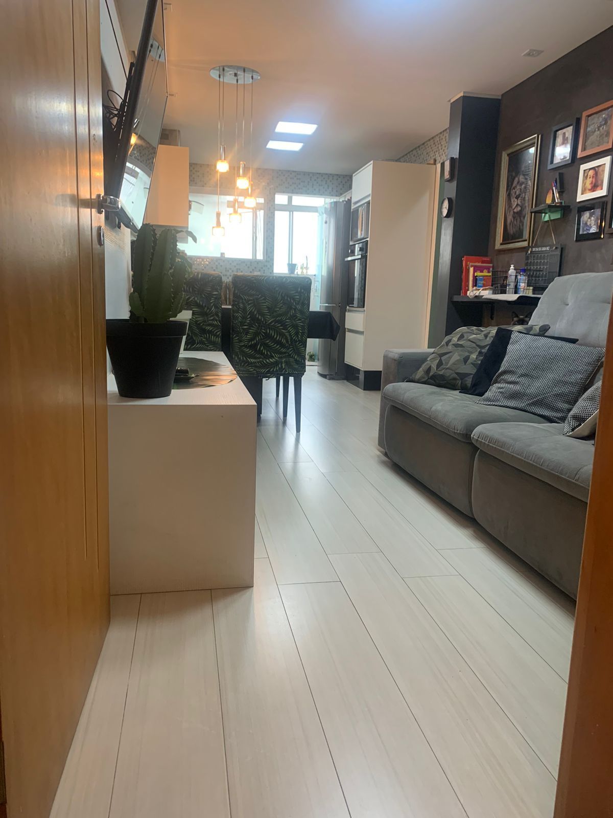 Apartamento à venda com 2 quartos, 56m² - Foto 2