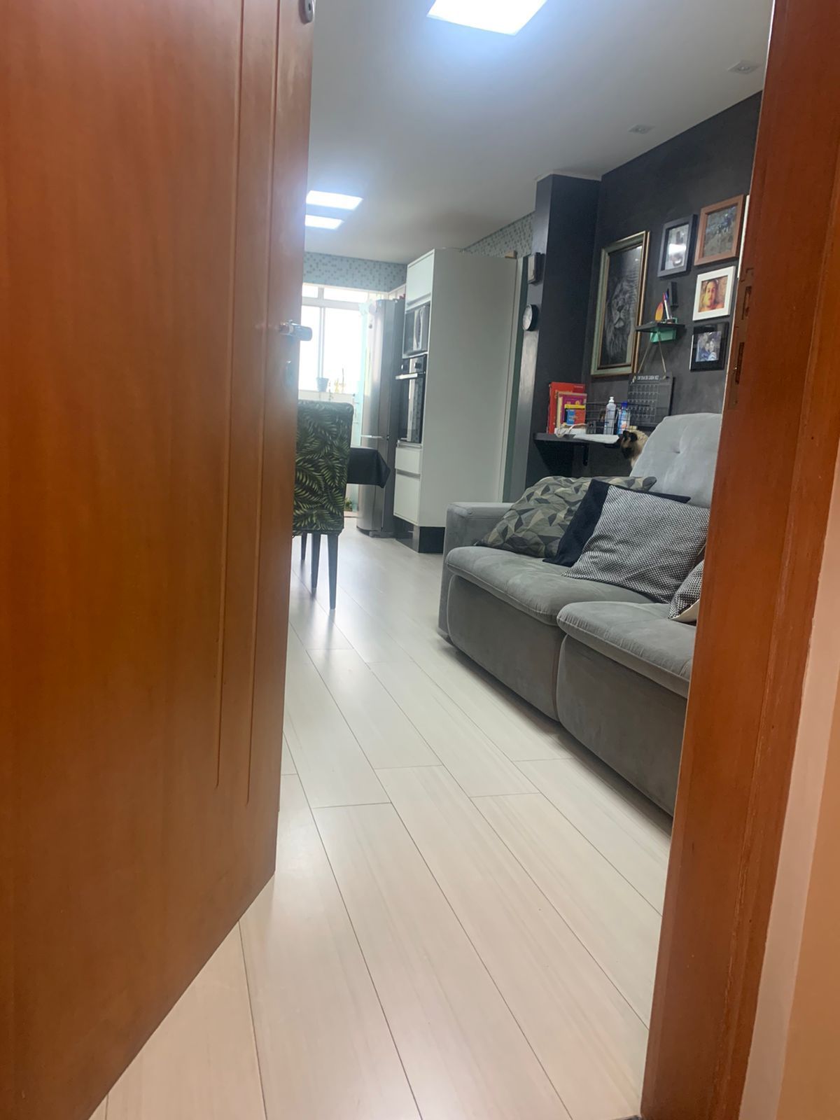 Apartamento à venda com 2 quartos, 56m² - Foto 1