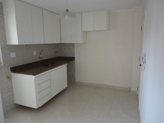 Apartamento para alugar com 3 quartos, 92m² - Foto 16