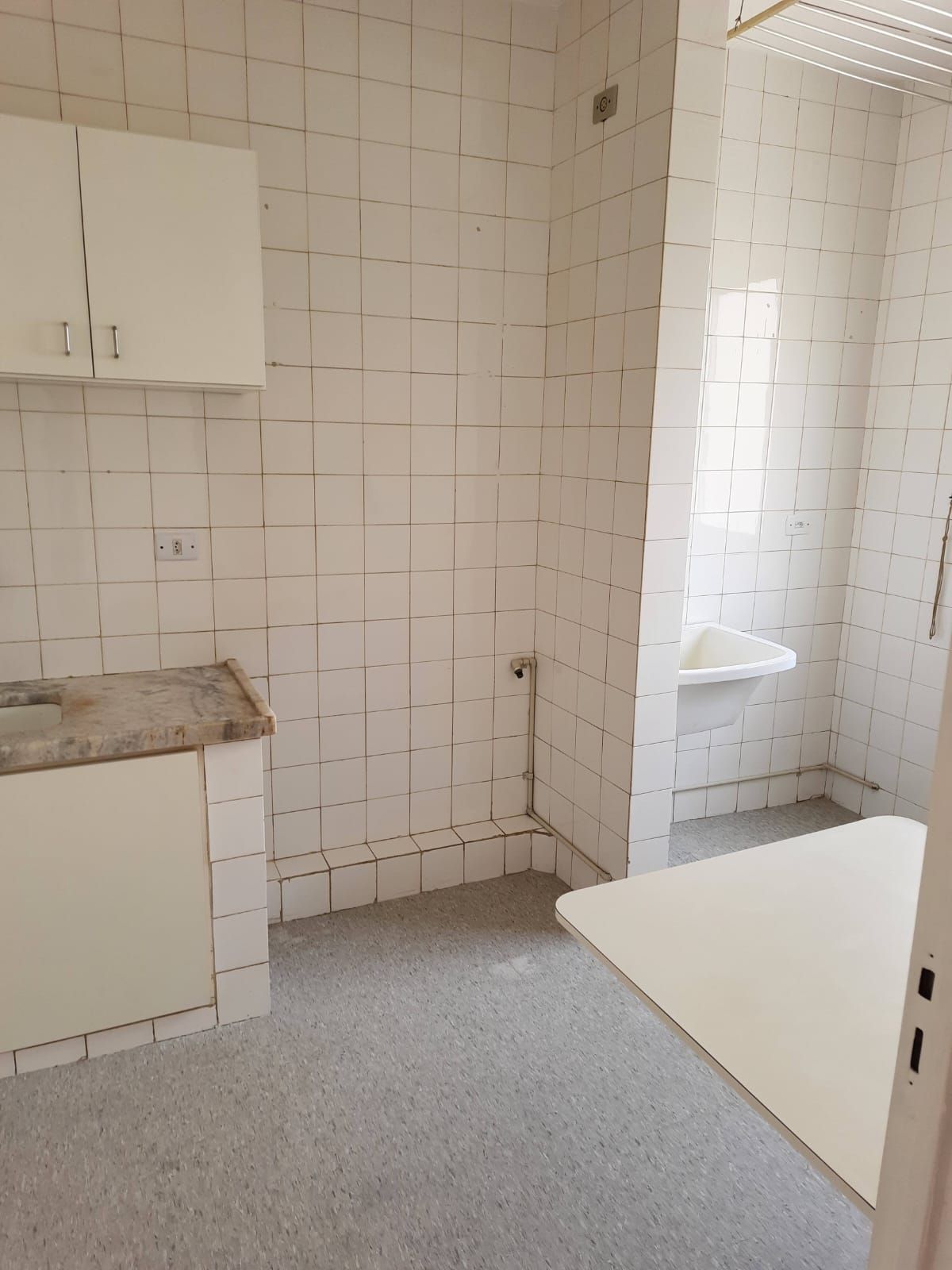 Apartamento para alugar com 2 quartos, 68m² - Foto 5