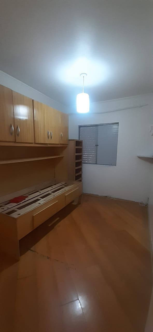 Apartamento para alugar com 2 quartos, 70m² - Foto 4