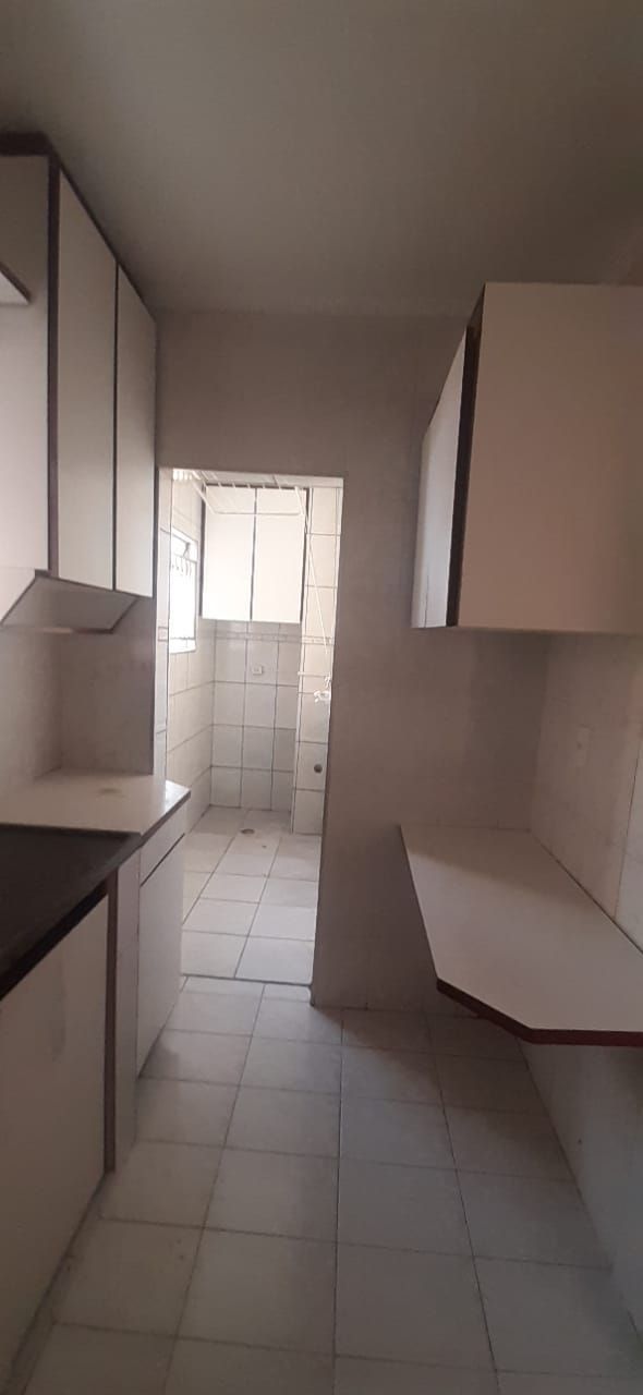 Apartamento para alugar com 2 quartos, 70m² - Foto 5