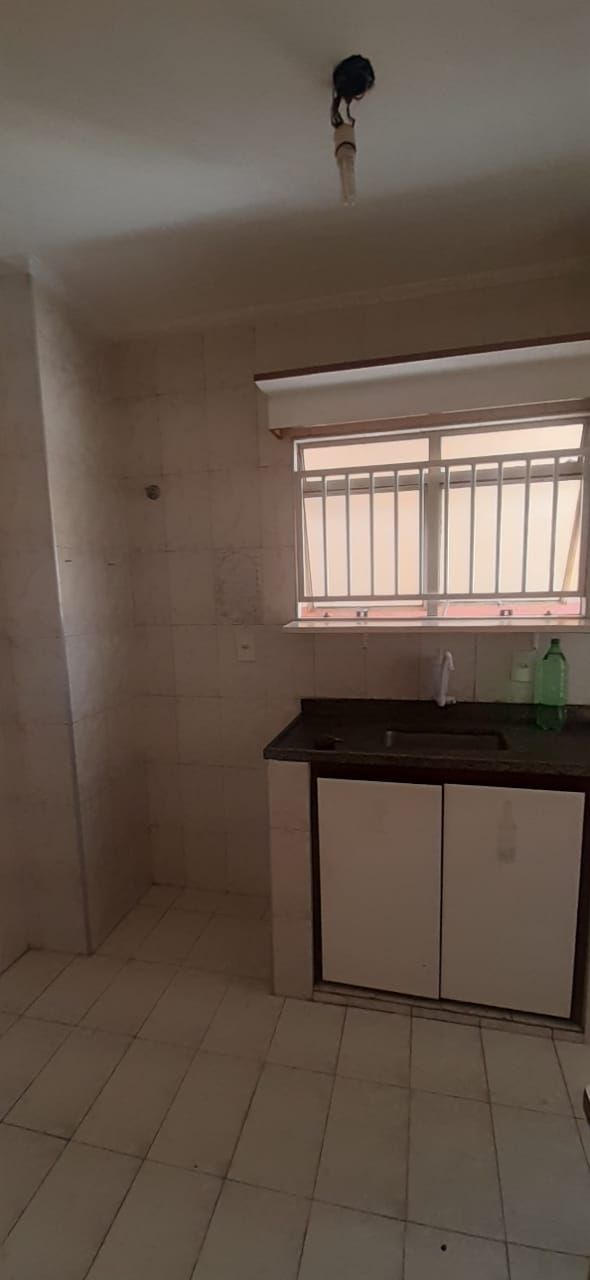 Apartamento para alugar com 2 quartos, 70m² - Foto 7