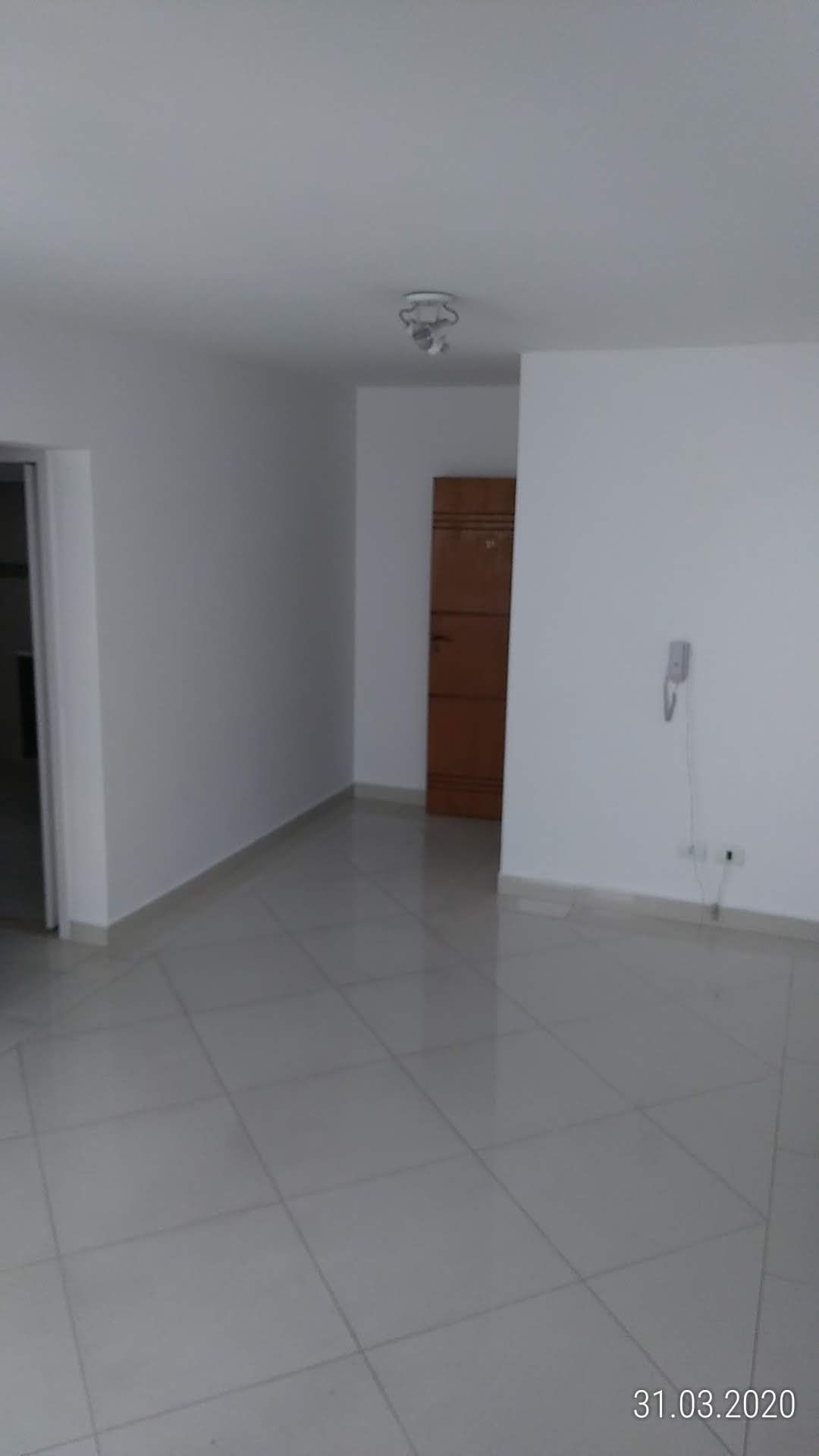 Apartamento para alugar com 3 quartos, 84m² - Foto 7