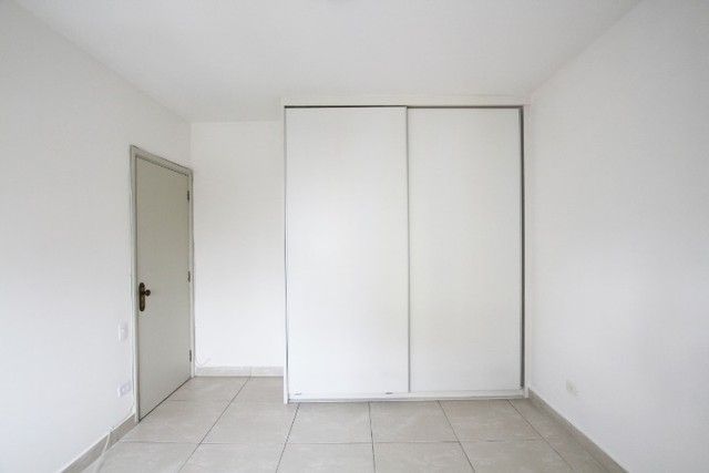 Apartamento para alugar com 3 quartos, 92m² - Foto 8