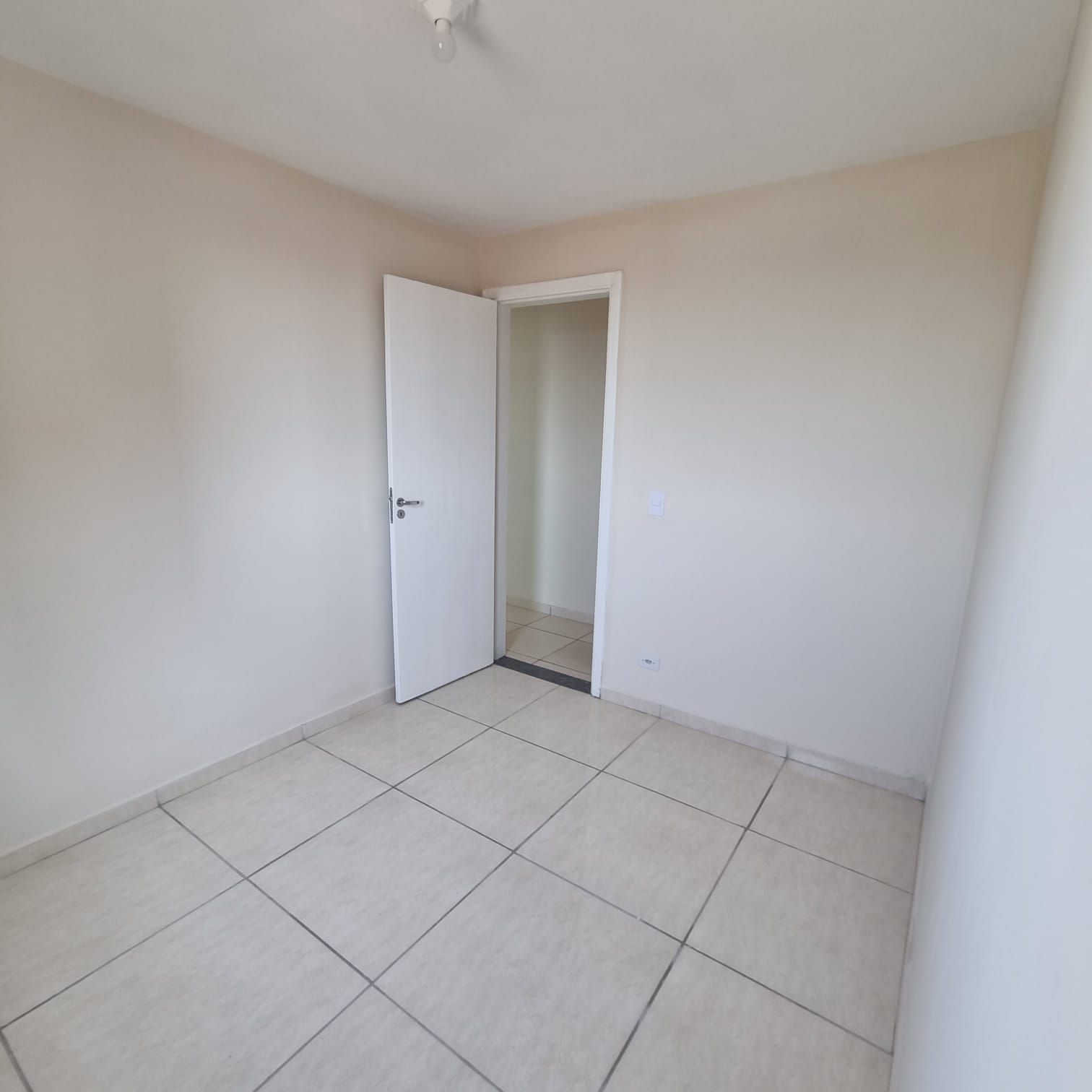 Apartamento para alugar com 2 quartos, 60m² - Foto 15