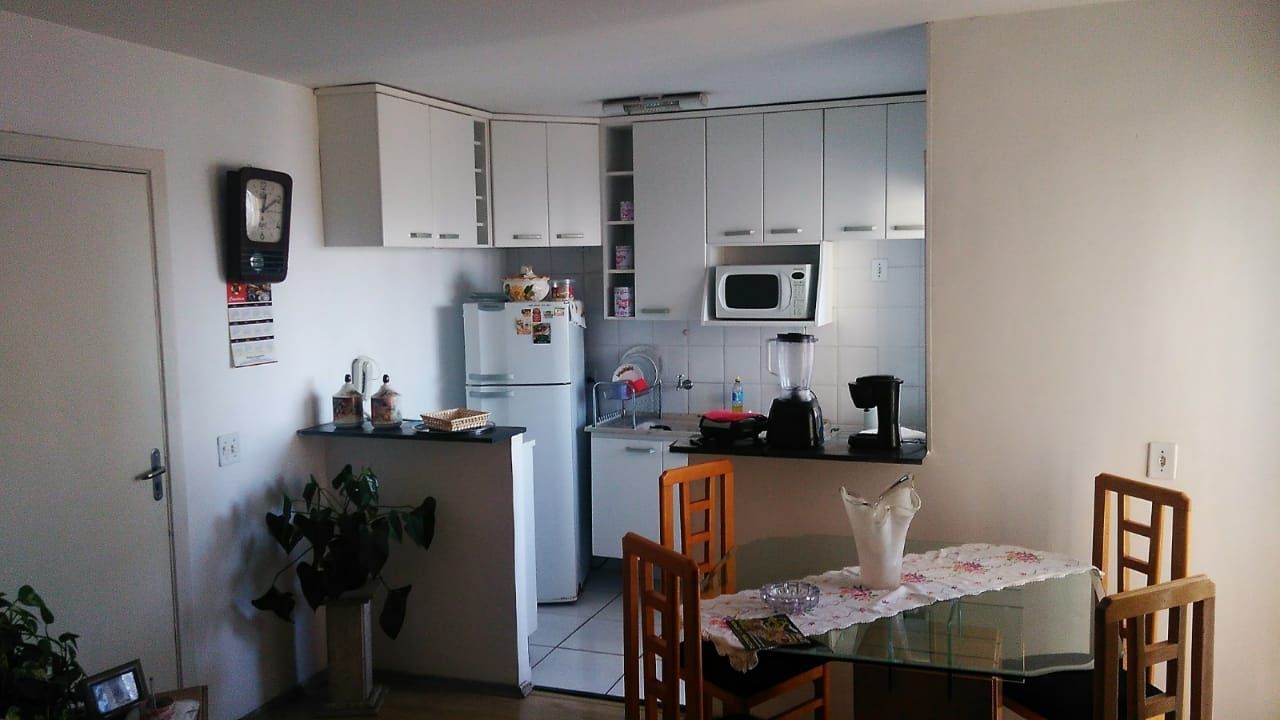 Apartamento à venda com 2 quartos, 60m² - Foto 3