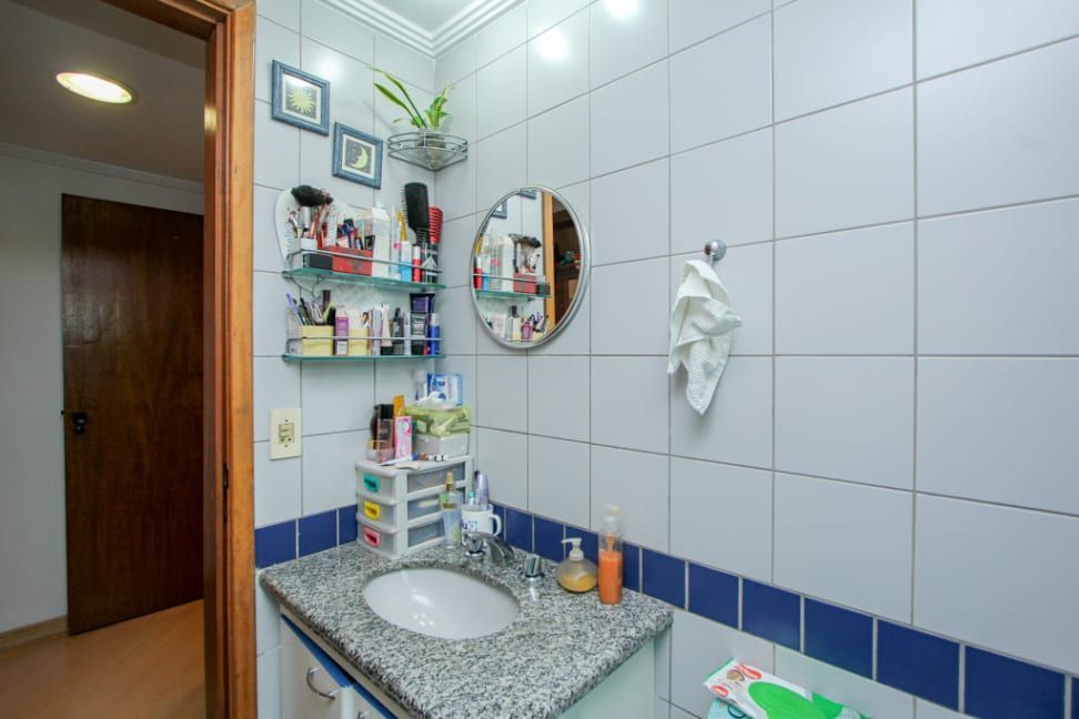 Apartamento à venda com 3 quartos, 105m² - Foto 19