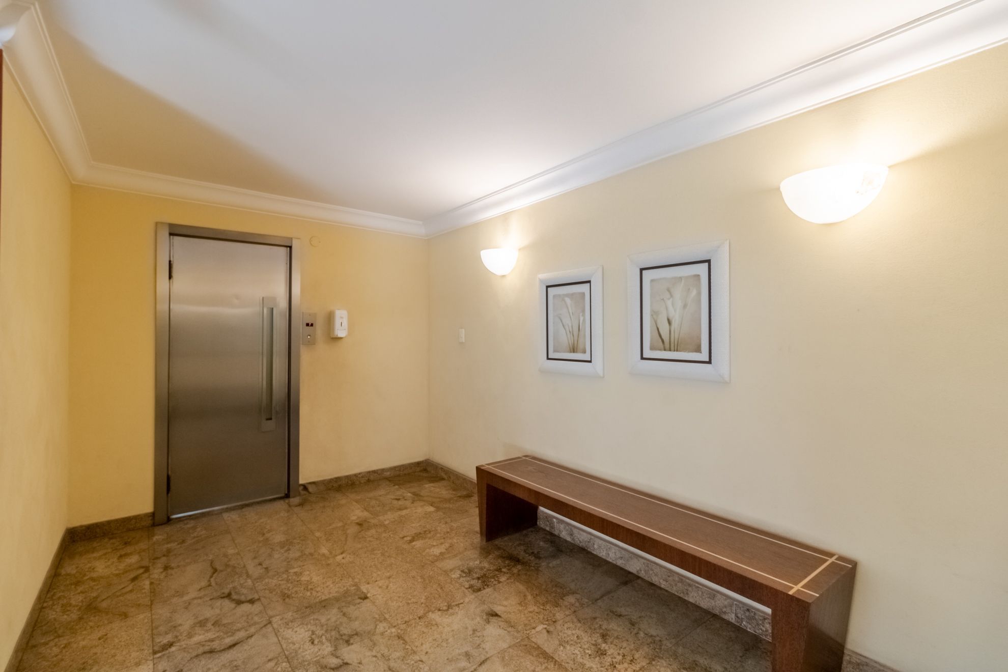 Apartamento à venda com 3 quartos, 206m² - Foto 25