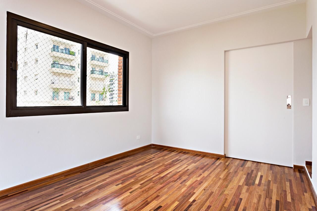 Apartamento à venda com 3 quartos, 210m² - Foto 7