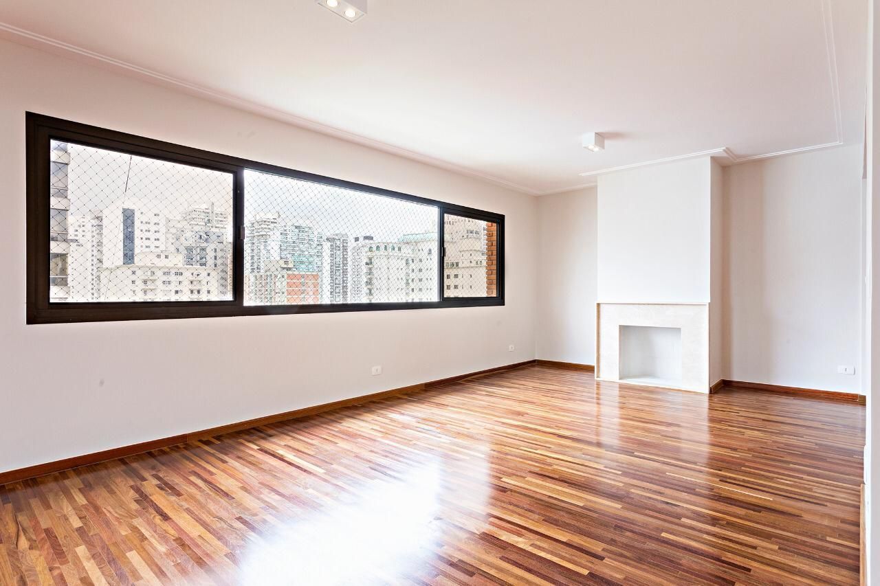 Apartamento à venda com 3 quartos, 210m² - Foto 2