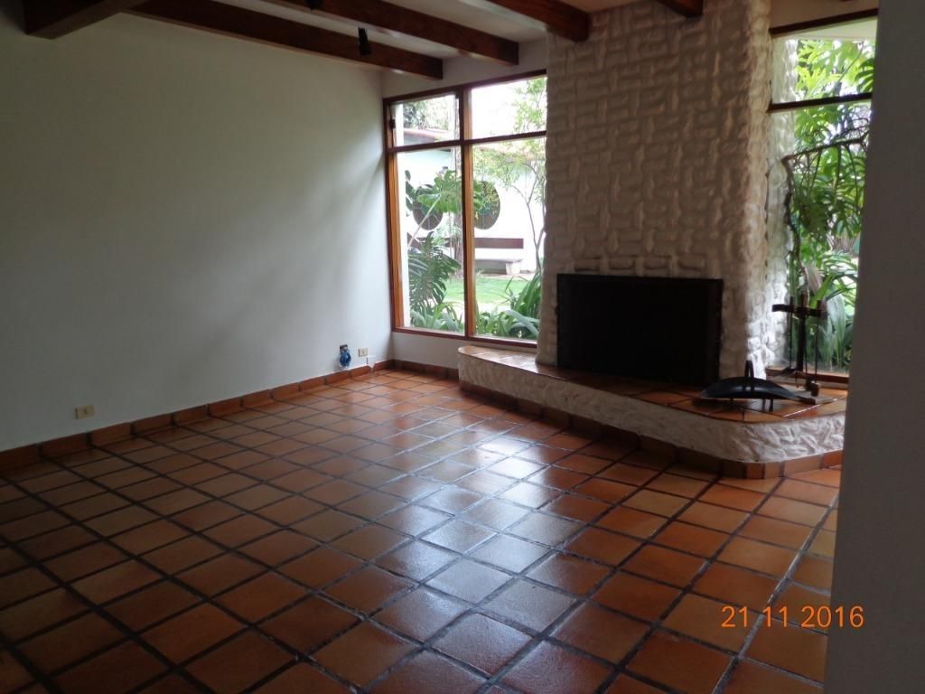 Casa à venda com 4 quartos, 800m² - Foto 9