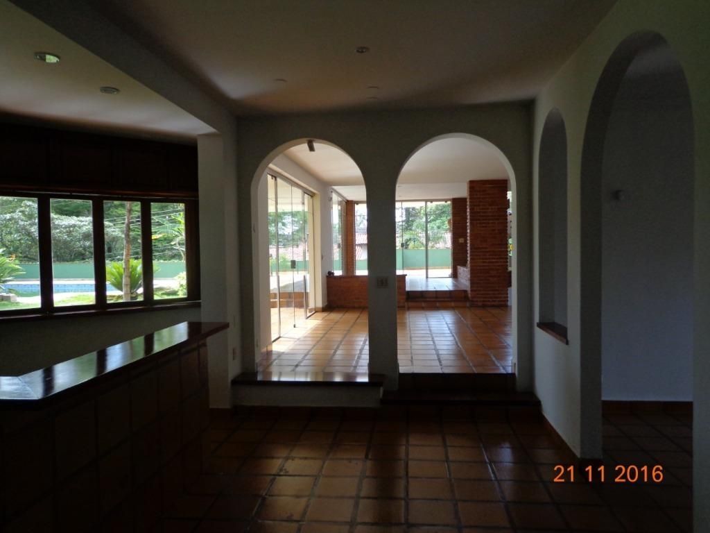 Casa à venda com 4 quartos, 800m² - Foto 4
