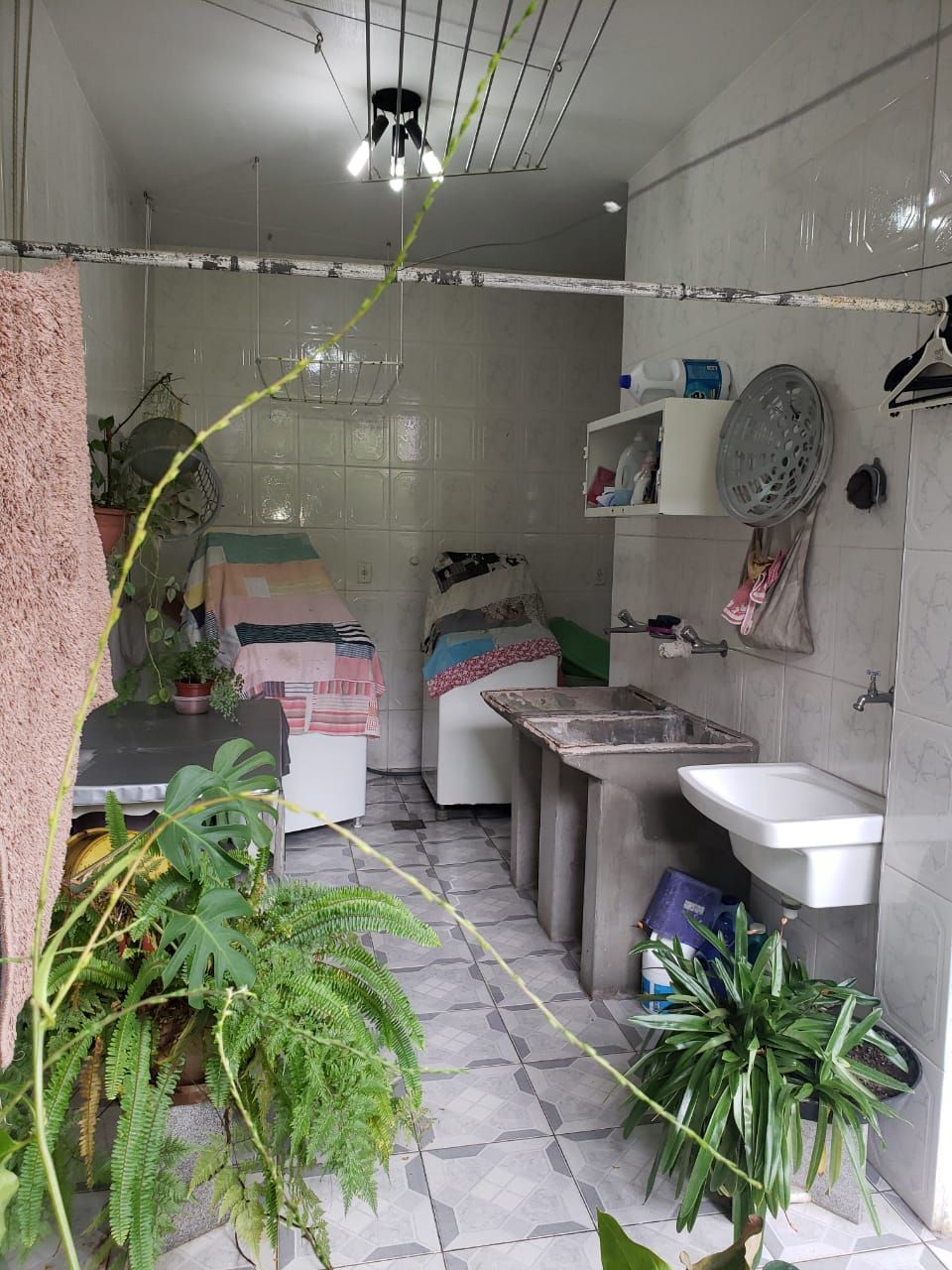 Sobrado à venda e aluguel com 3 quartos, 300m² - Foto 50